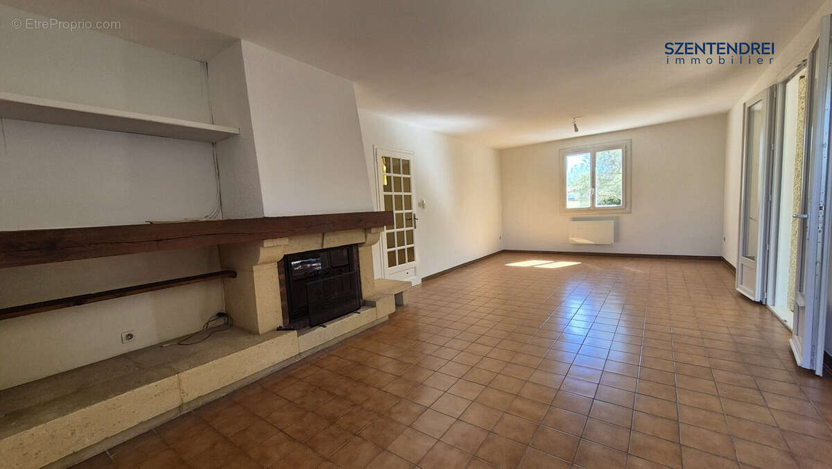 Maison 115 m² à Lunel  - photo 3