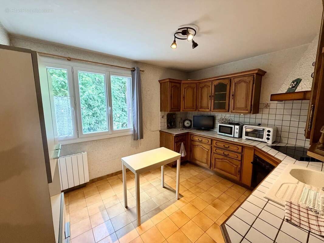 Appartement à GUILHERAND-GRANGES