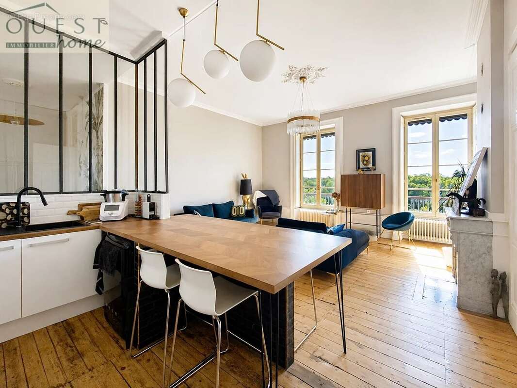 Appartement à CALUIRE-ET-CUIRE
