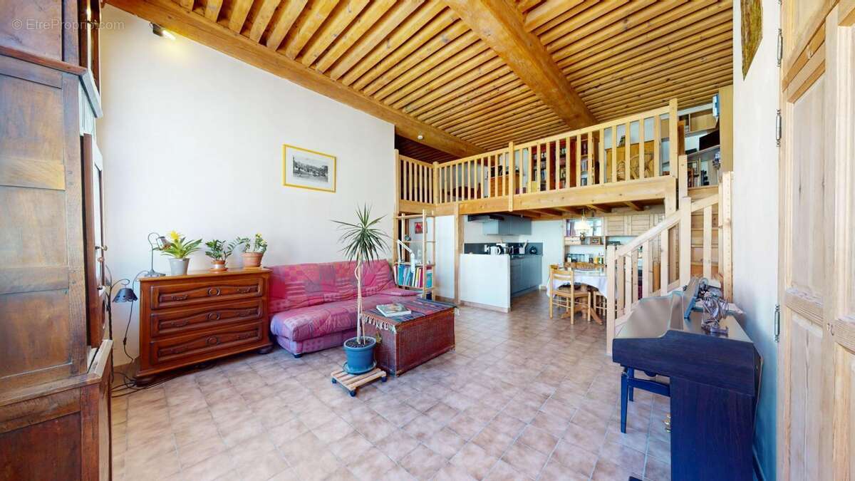 Appartement à LYON-4E
