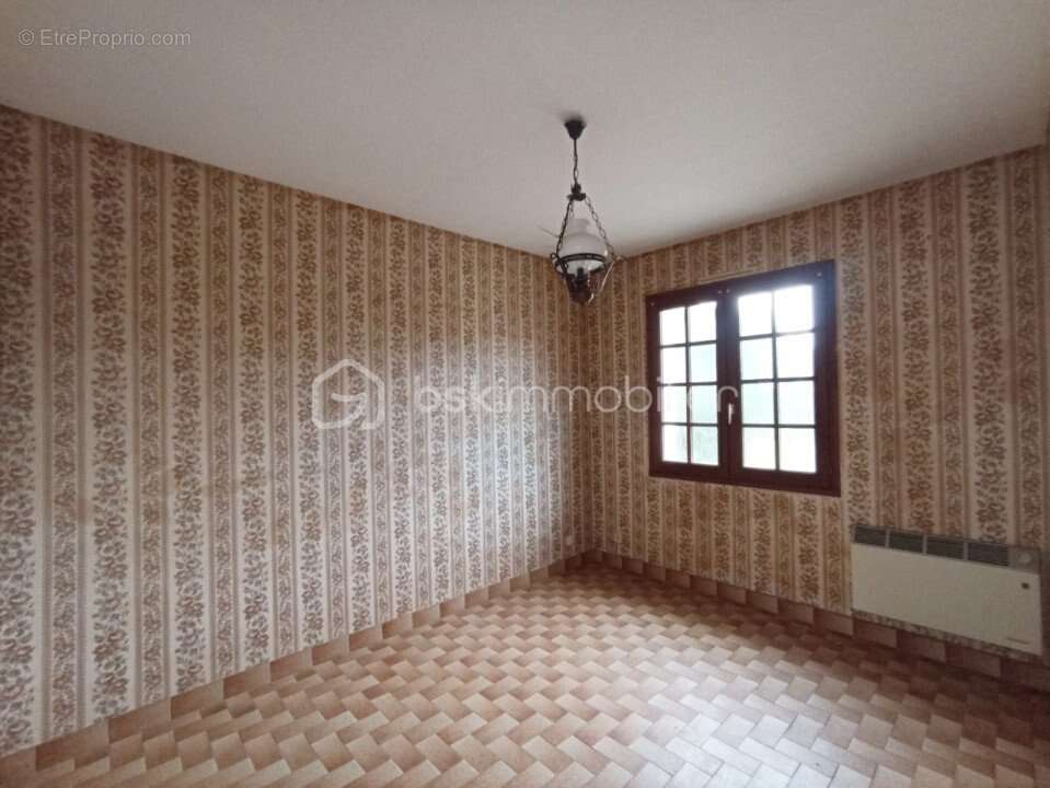 Maison à AUVILLIERS-EN-GATINAIS