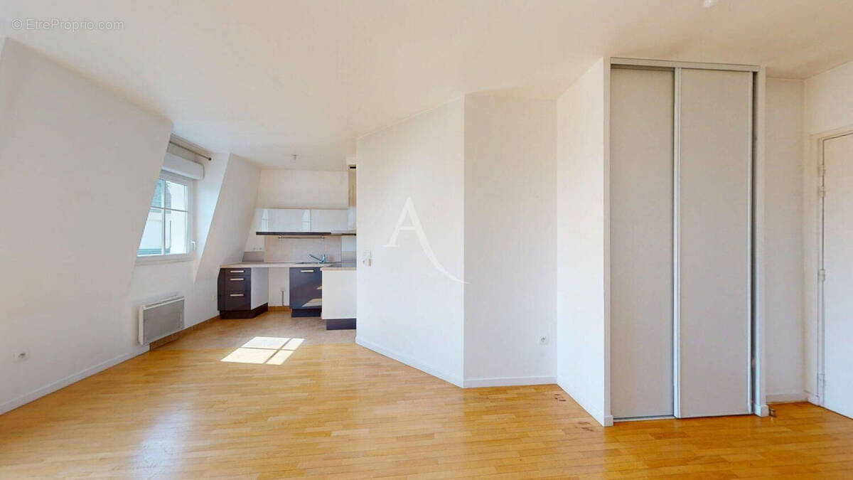 Appartement à LE PLESSIS-ROBINSON