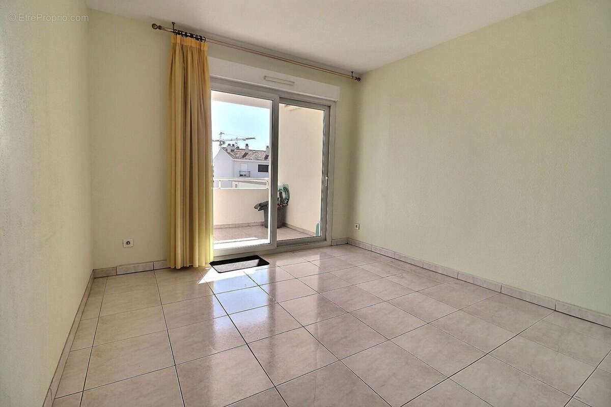 Appartement à SAINT-RAPHAEL