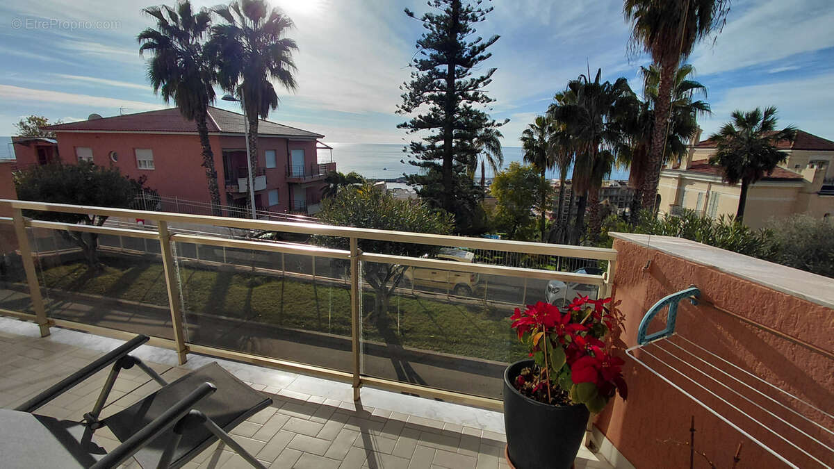 Appartement à MENTON