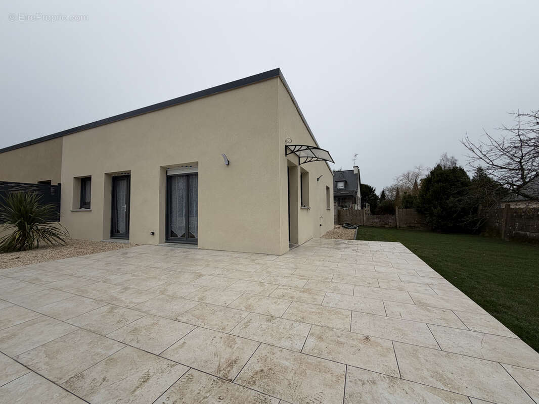 Maison à VILDE-GUINGALAN