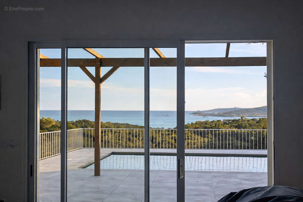 Maison à PORTO-VECCHIO