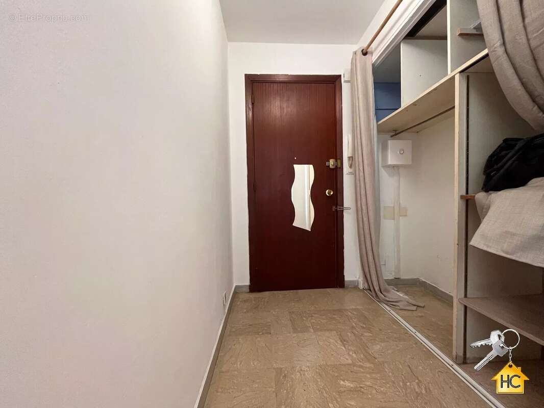 Appartement à LE CANNET