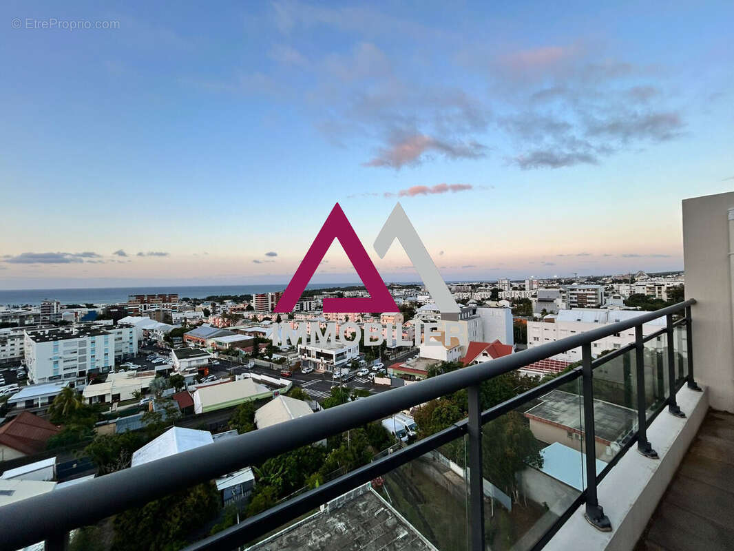 Appartement à SAINT-DENIS