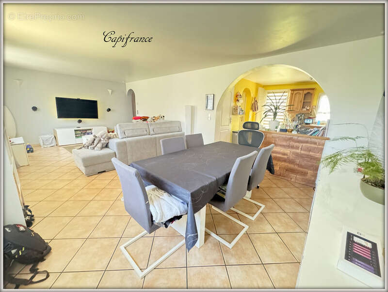 Maison à AULNAY-SOUS-BOIS