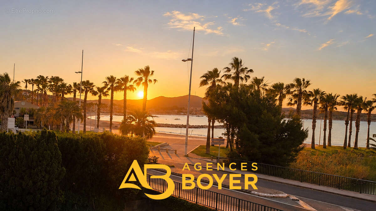 Appartement à SANARY-SUR-MER