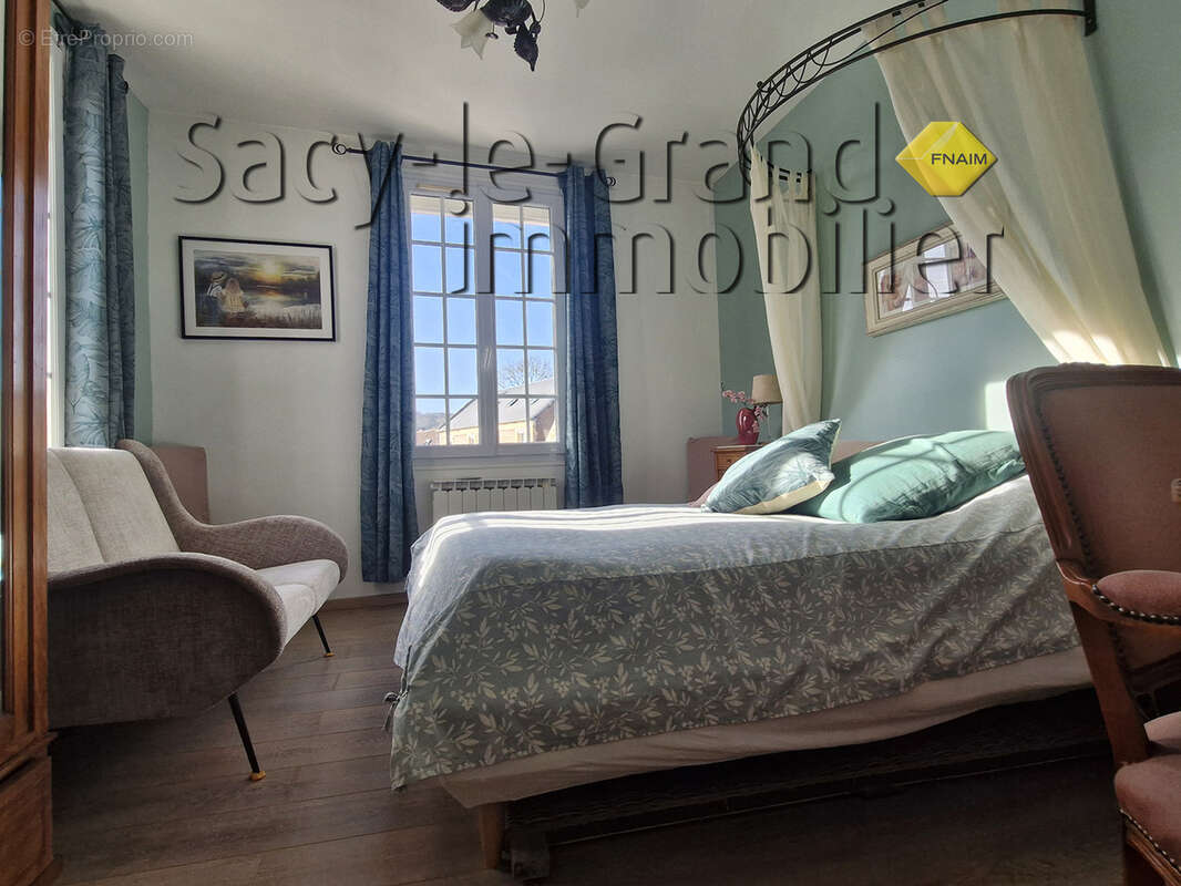 Maison à SACY-LE-GRAND