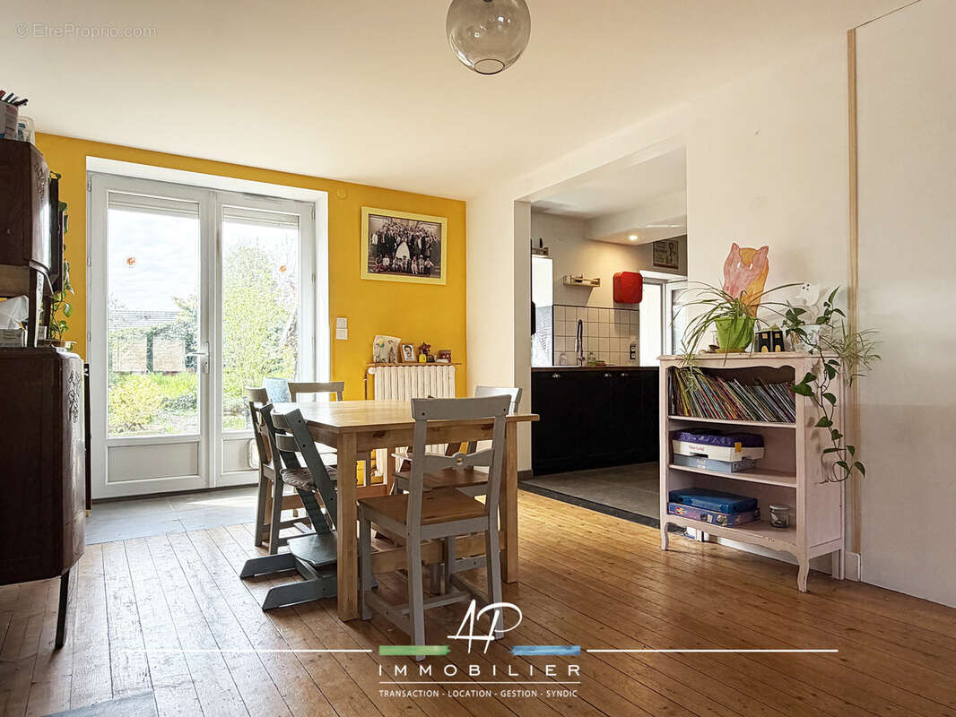 Maison à BEIRE-LE-CHATEL