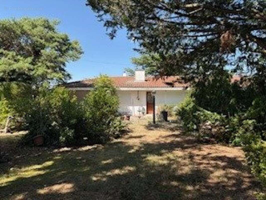 Photo 2 - Maison à DEOLS