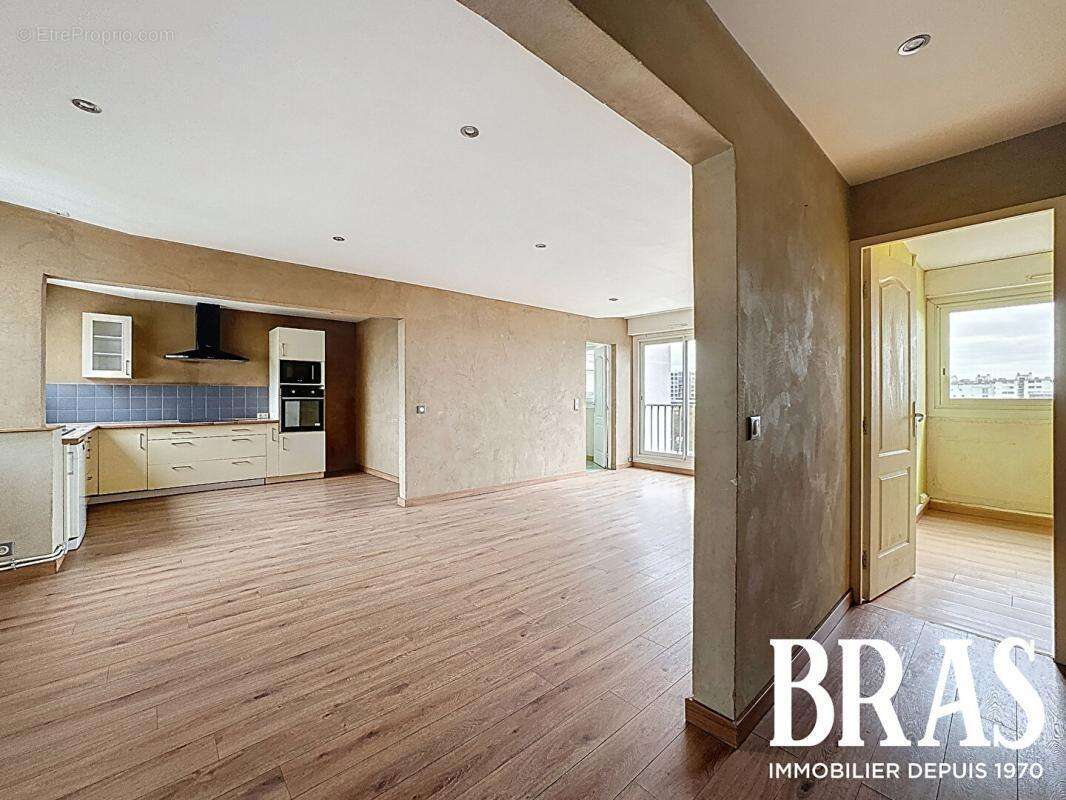 Appartement à NANTES