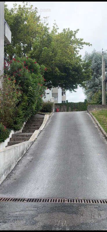 Garage Biarritz 14 m² quartier recherché - photo 2
