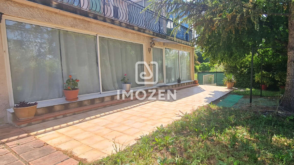 Appartement à BRIGNOLES