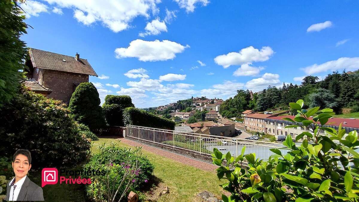 THIZY-LES-BOURGS (69240)  Demeure de caractère, 6 à 8 chambres, avec jardin et potentiel locatif - photo 18