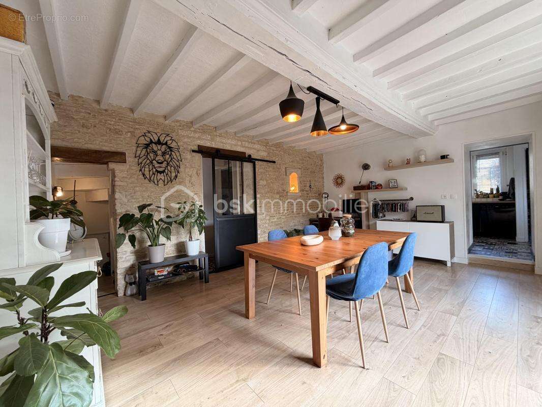 Maison à BRETTEVILLE-L'ORGUEILLEUSE