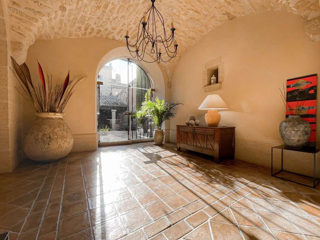 Maison à UZES