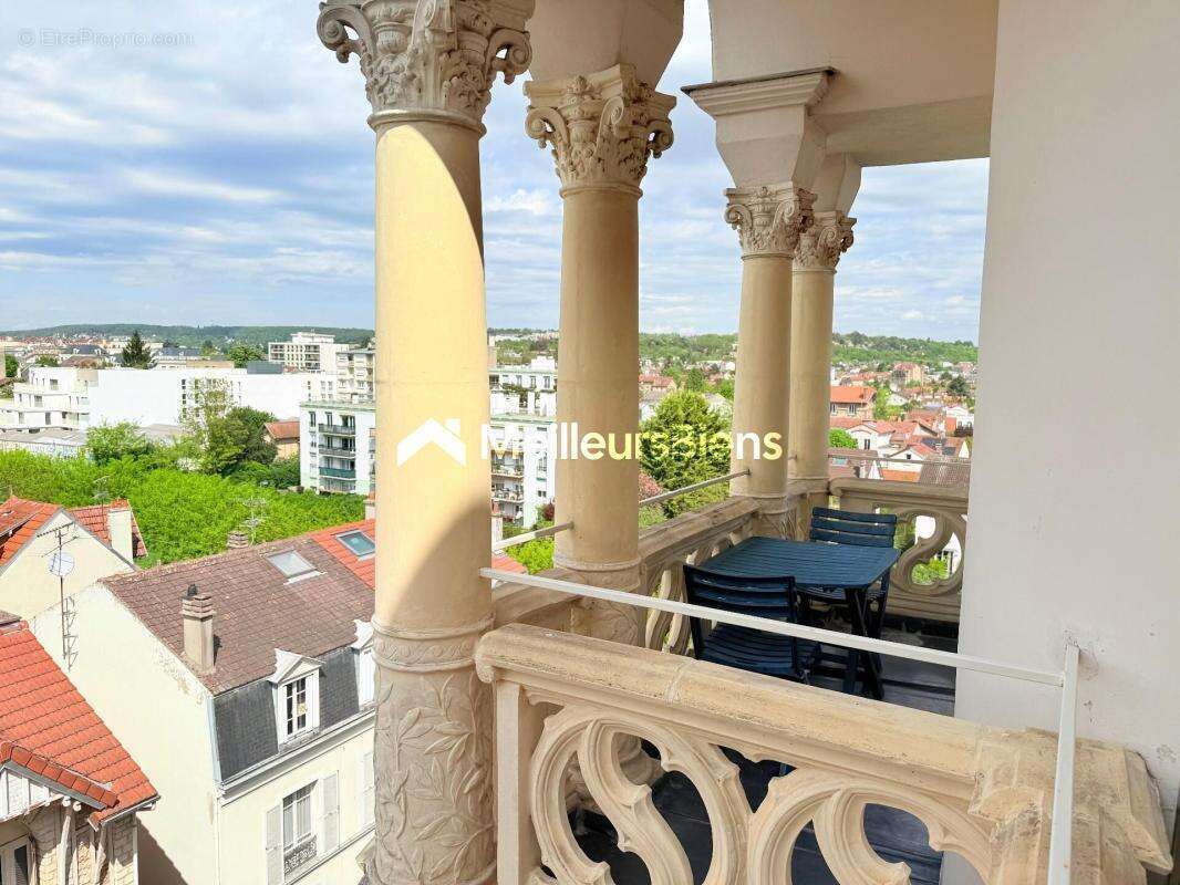 Appartement à ENGHIEN-LES-BAINS