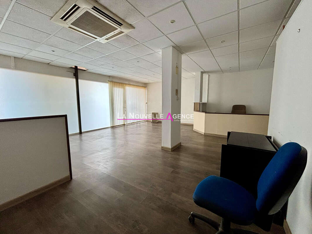 Commerce à PORT-LA-NOUVELLE