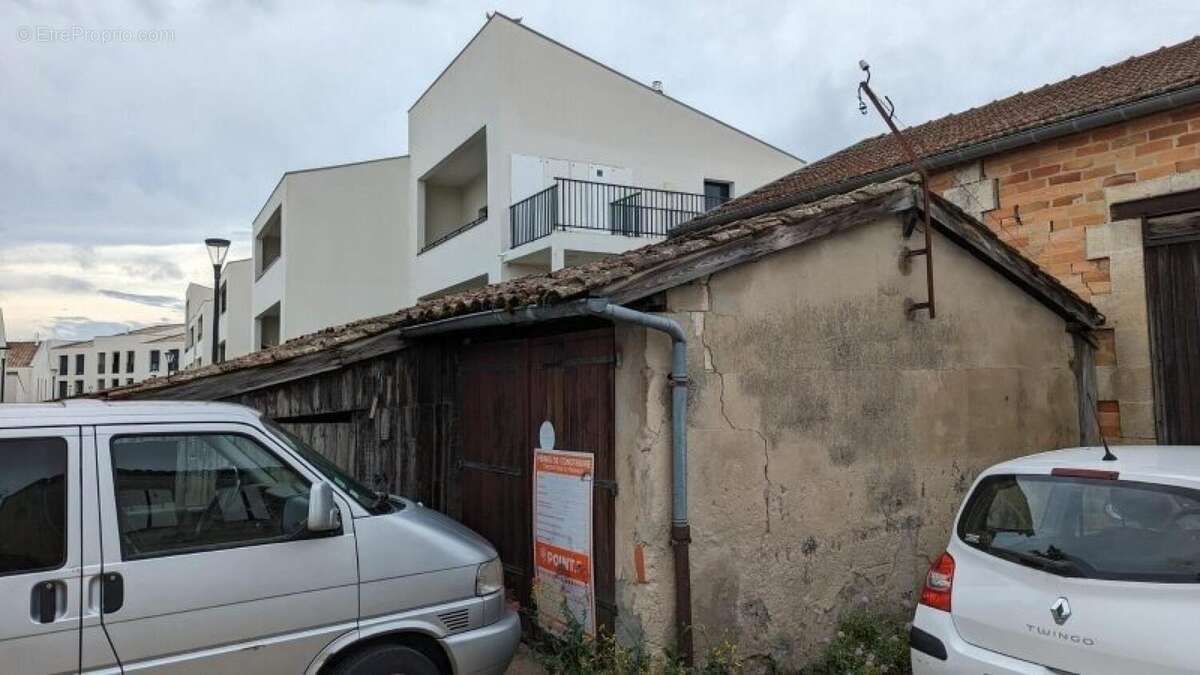 Maison 45 m² à Saint-Medard-En-Jalles  - photo 2
