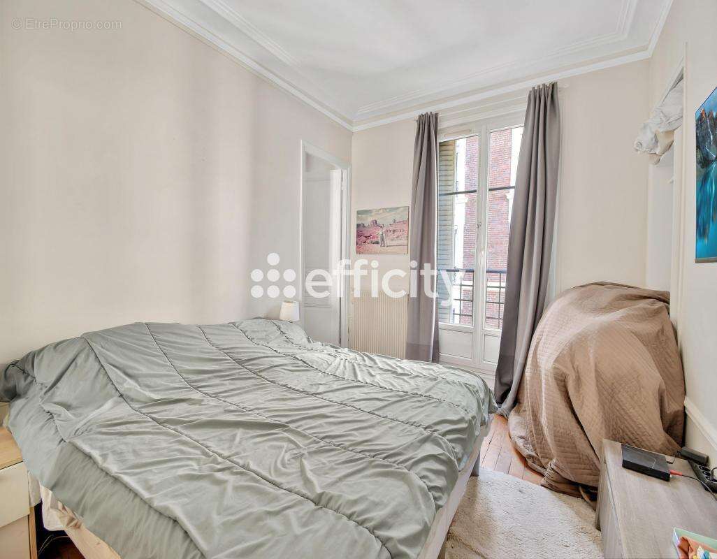 Appartement à ASNIERES-SUR-SEINE