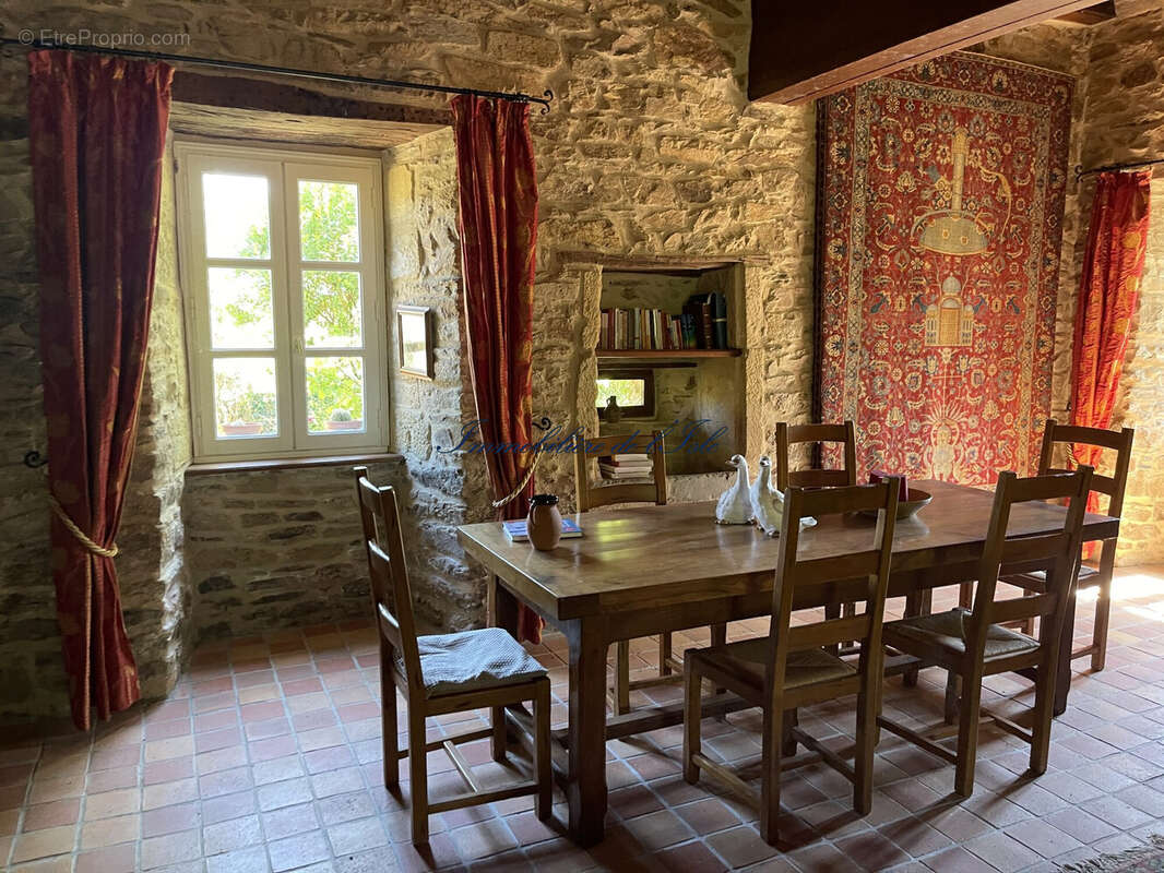 Maison à SAINT-JORY-DE-CHALAIS