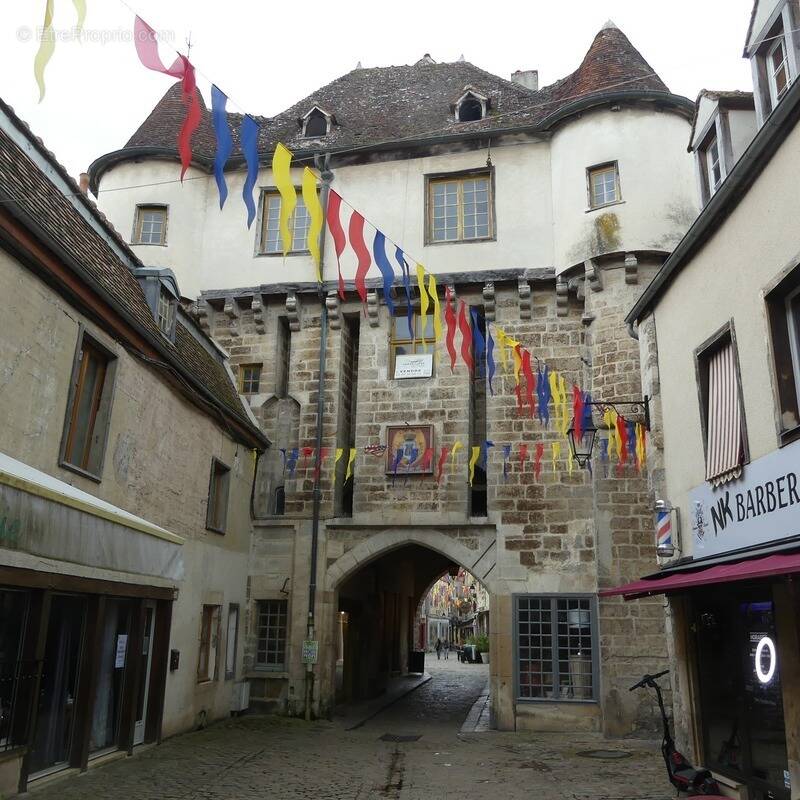 Maison à SEMUR-EN-AUXOIS