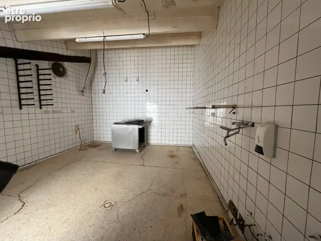 Appartement 8 pièces 323 m² à vendre à Apt (84400) - photo 8