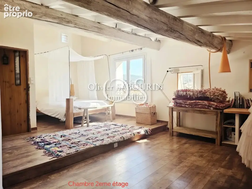 Exceptionnel au cœur du village de Roquebrune-sur-Argens ! - photo 7