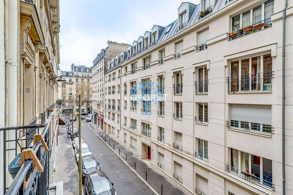 Appartement à PARIS-11E