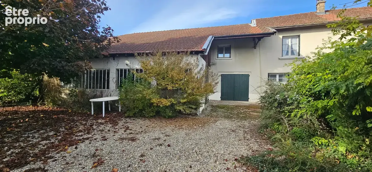 Maison La Tour Du Pin 5 pièce(s) 130 m2 - photo 5