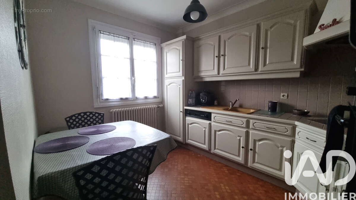 Photo 4 - Maison à VILLENEUVE-LE-ROI