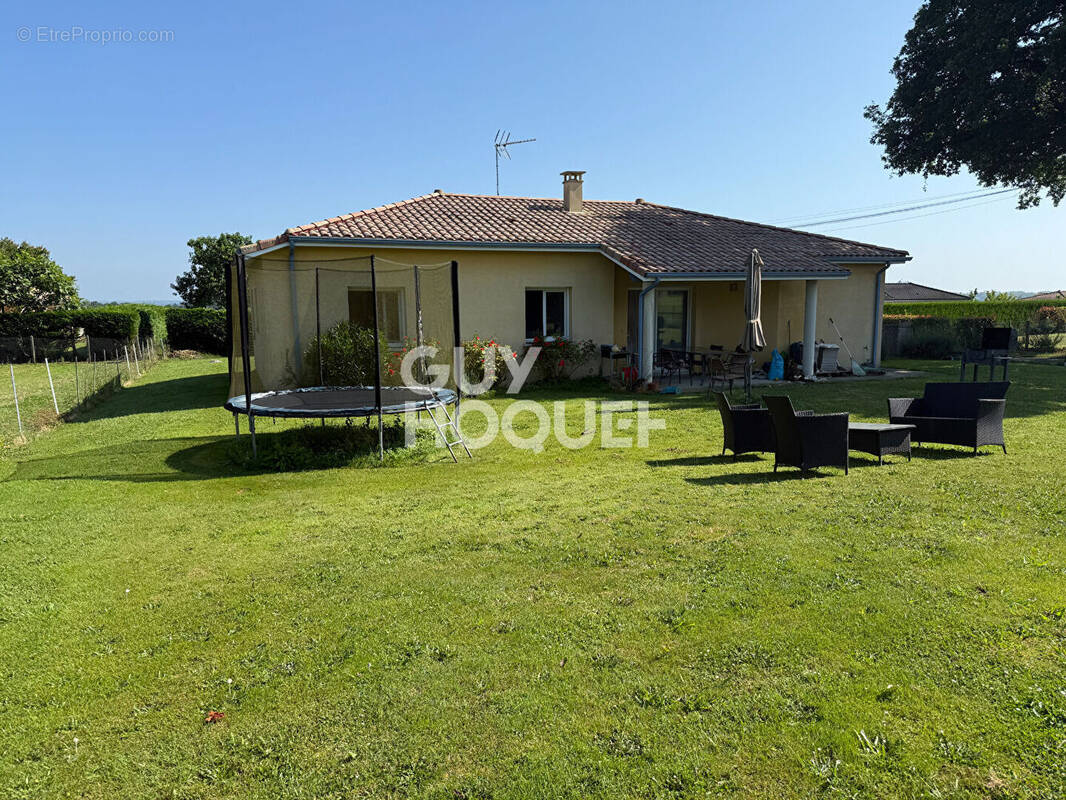Maison à SAINT-SEVER