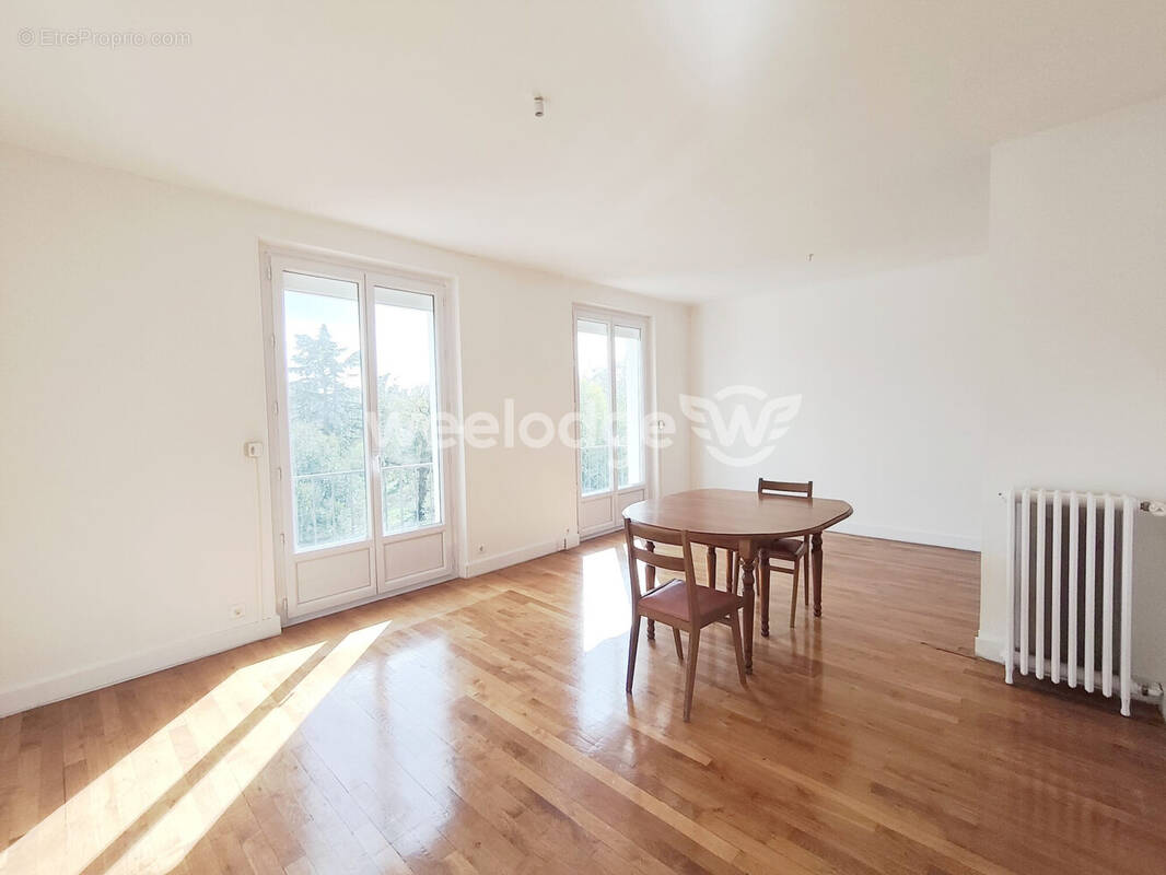 Appartement à MEZY-SUR-SEINE