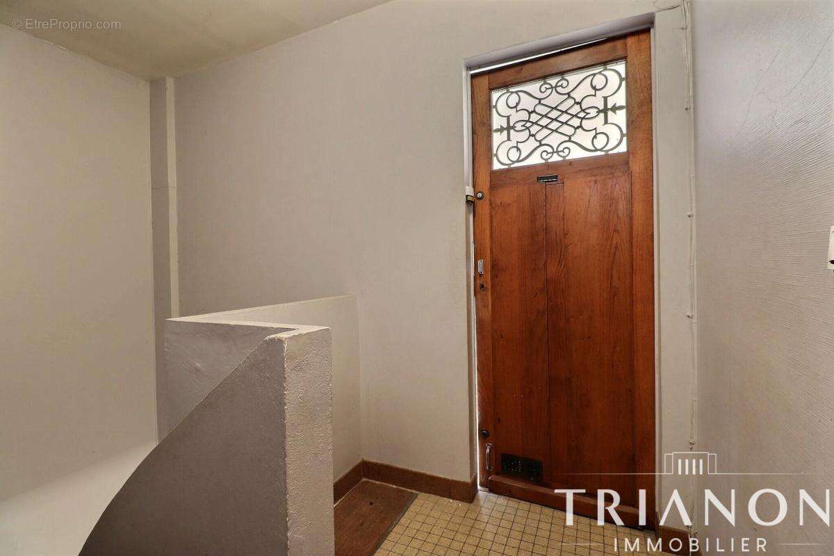 Appartement à L'ETANG-LA-VILLE
