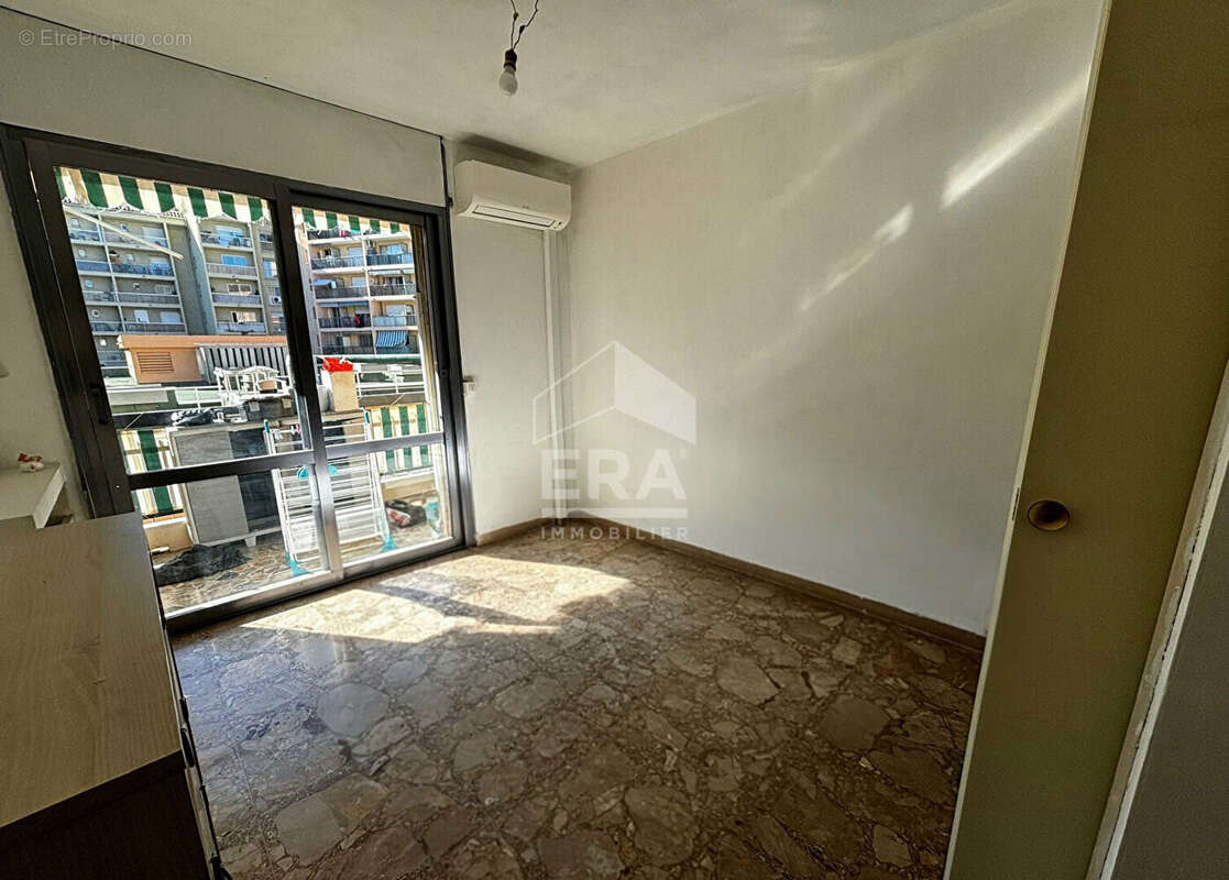 Appartement à VENCE