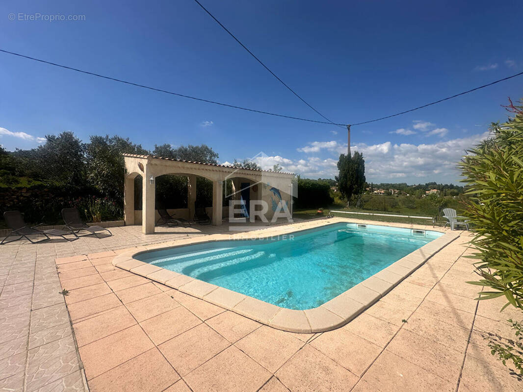 Maison à SAINT-MAXIMIN-LA-SAINTE-BAUME
