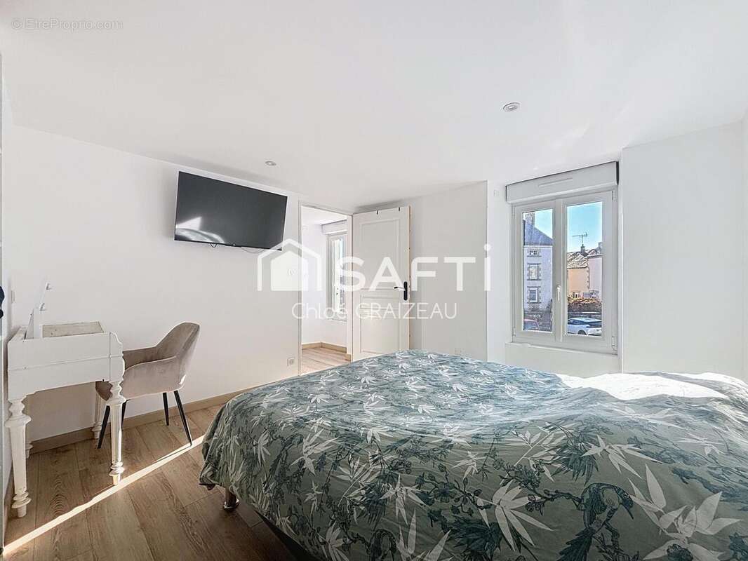 Photo 6 - Maison à LA CHAPELLE-SAINT-LAURENT