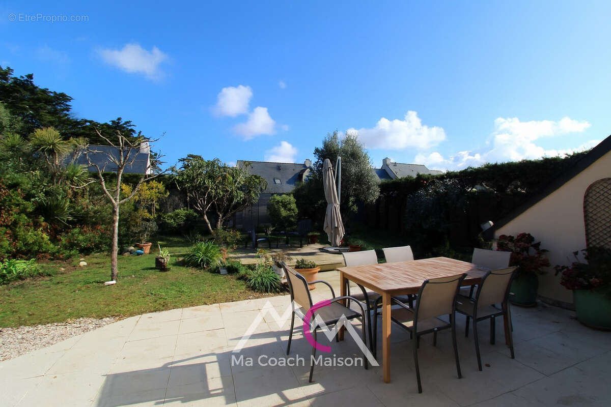 Maison à LE POULIGUEN