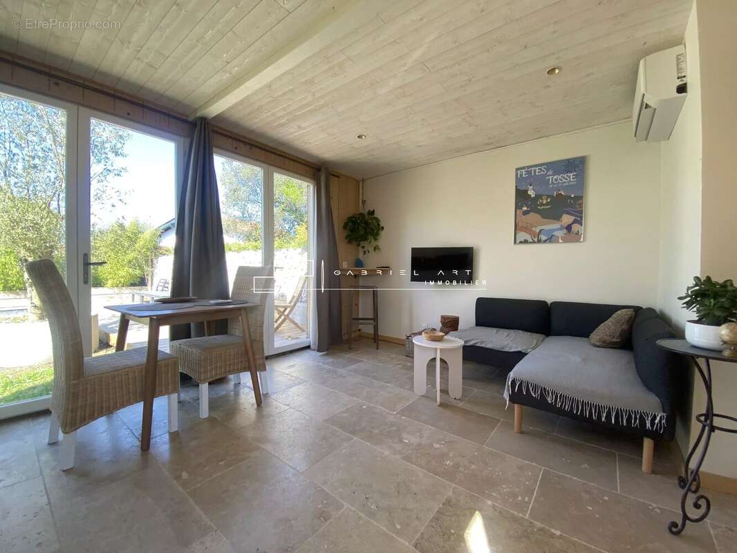 Maison à TOSSE