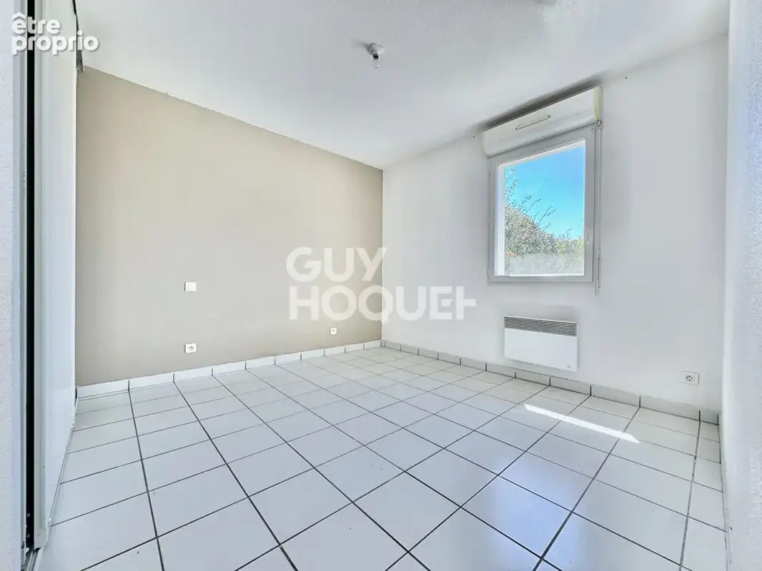 CALME - Maison de plain pied avec garage - photo 7