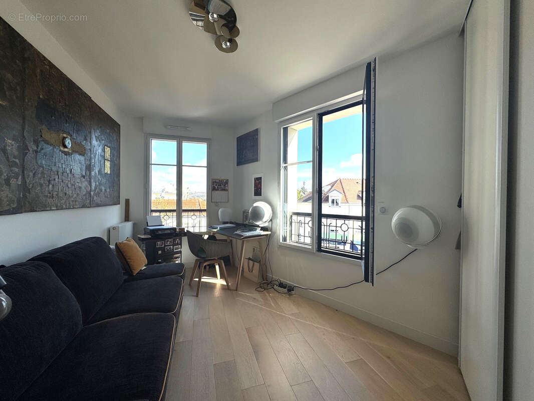 Appartement à SAINT-MAUR-DES-FOSSES