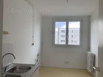 Appartement à MONS-EN-BAROEUL