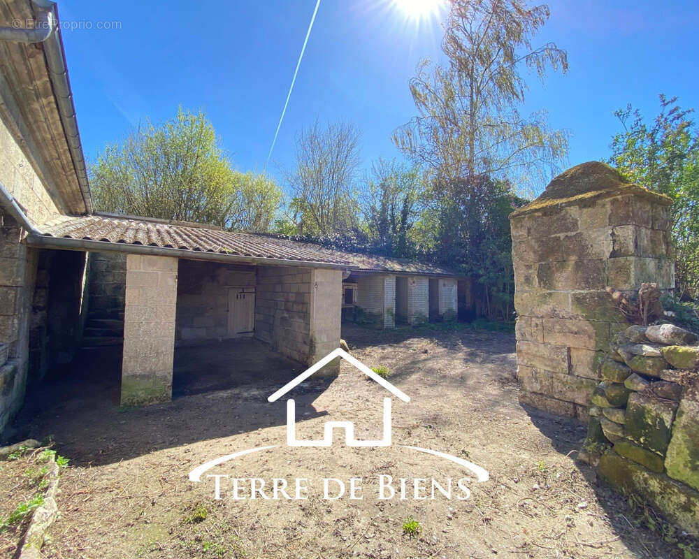 Maison à COEUVRES-ET-VALSERY