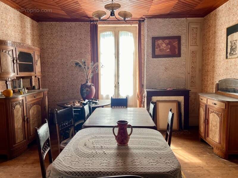 Maison à DOLMAYRAC