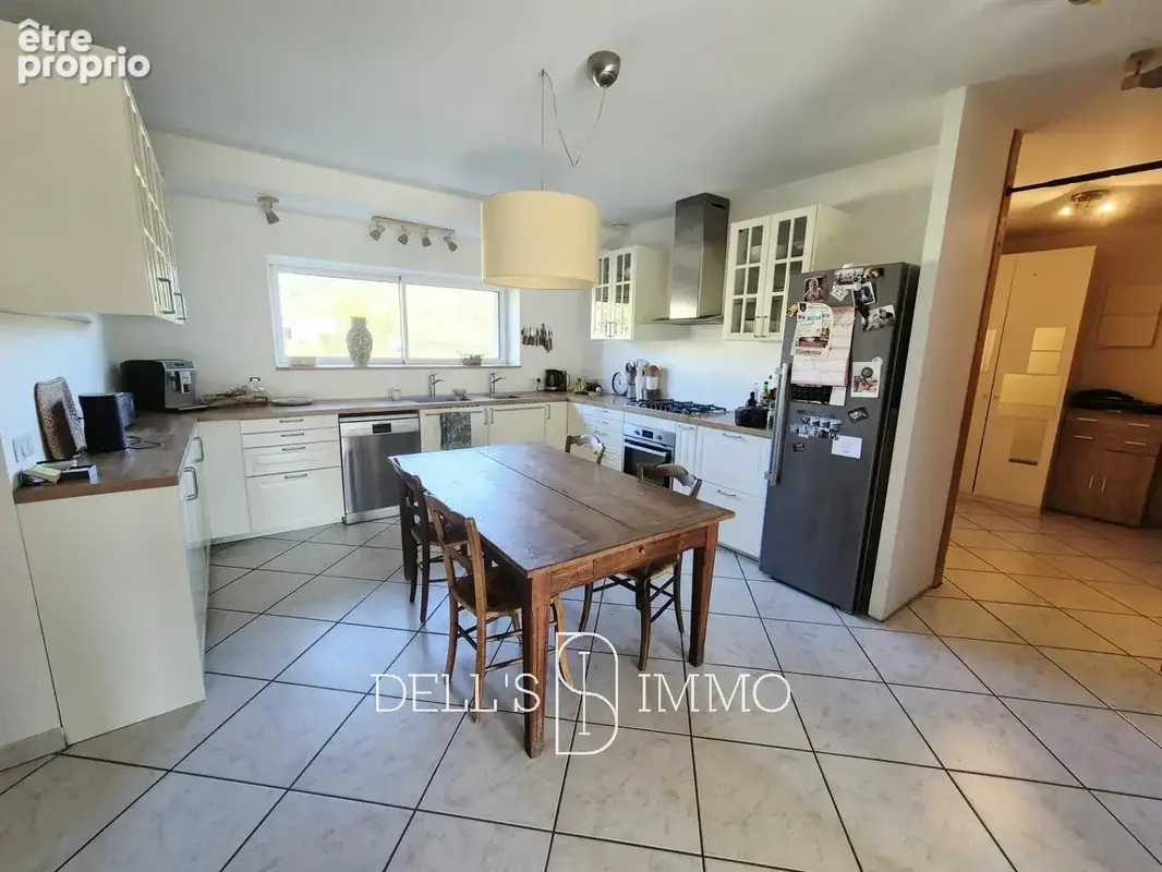 Maison avec dépendances - photo 7