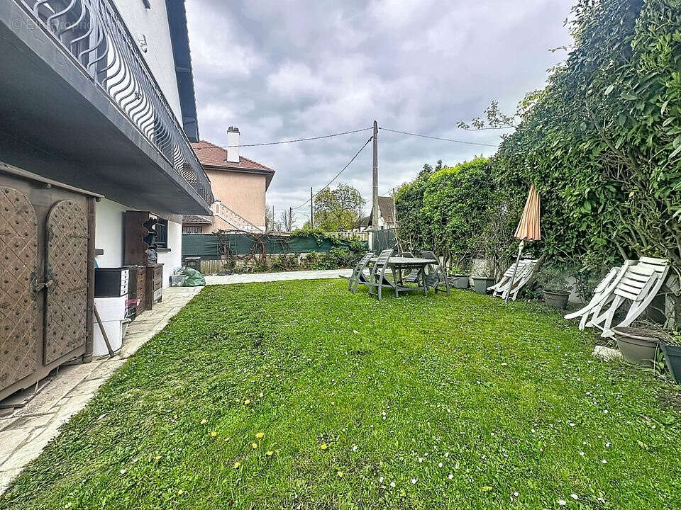 Maison à LE PLESSIS-TREVISE