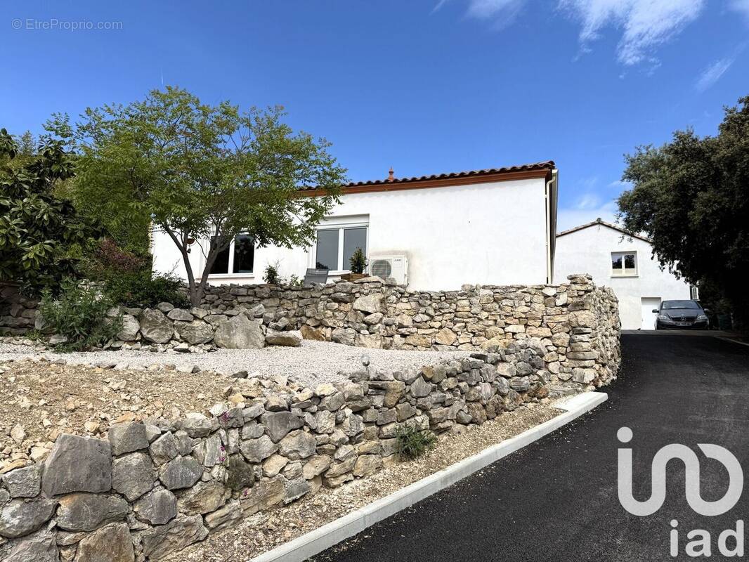 Photo 1 - Maison à COMBAILLAUX